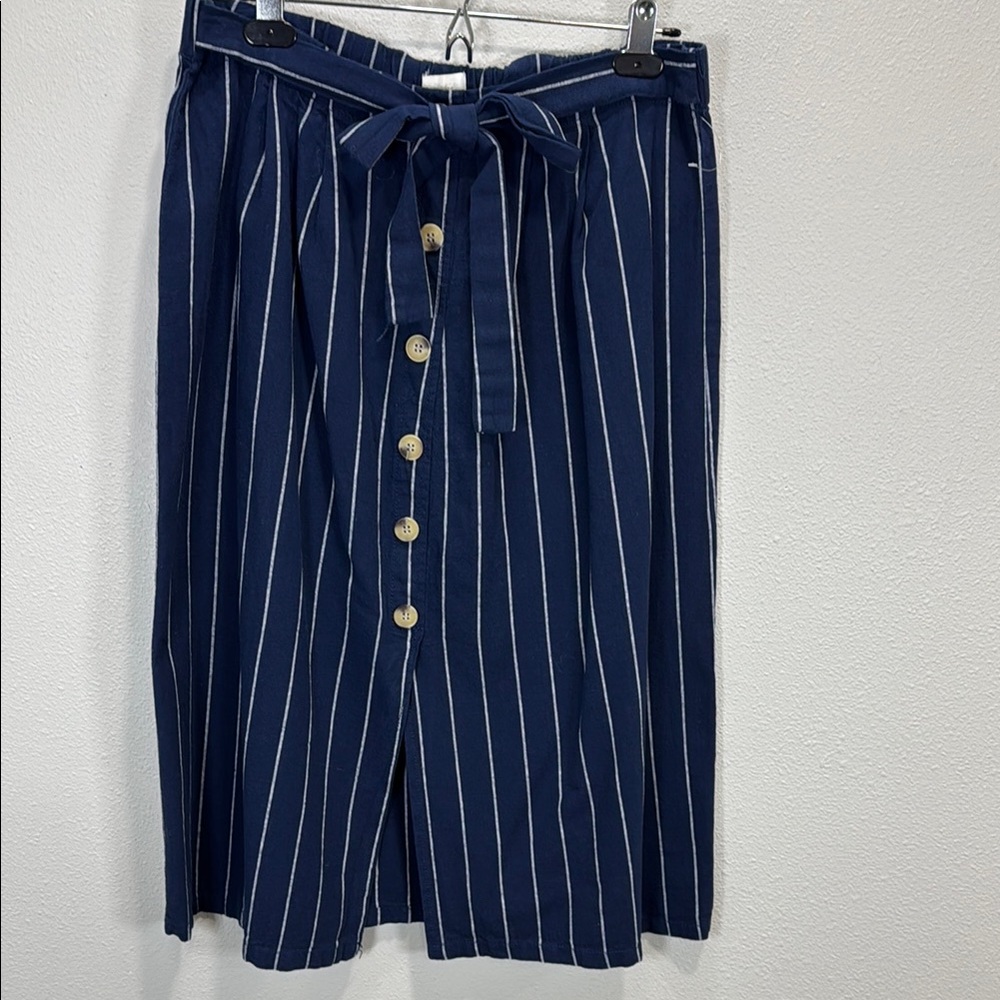 Style Me‎ Blue and White A-line Midi Skirt Resort Wear linen blend